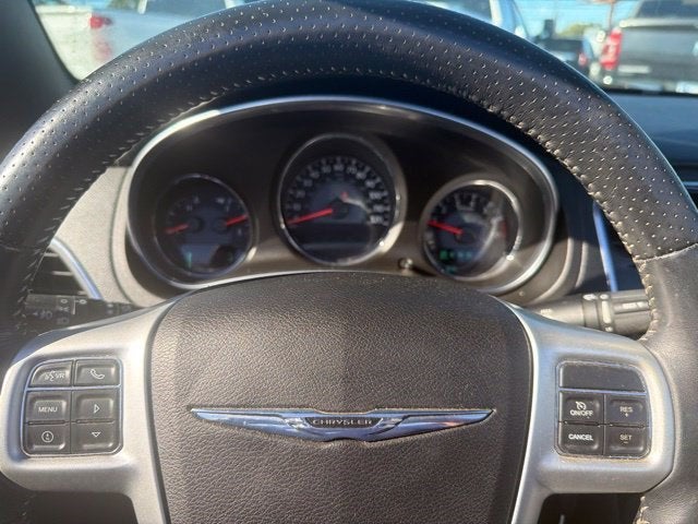 2014 Chrysler 200 S
