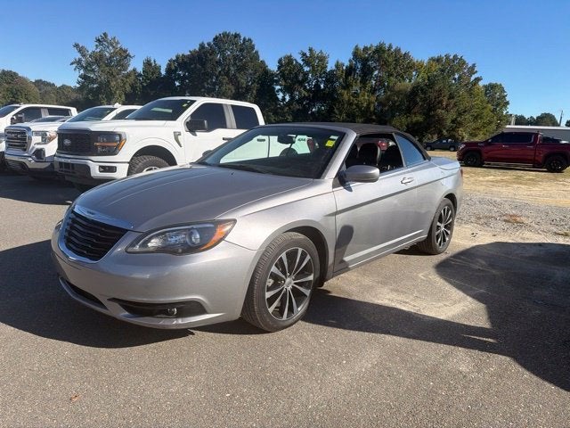 2014 Chrysler 200 S