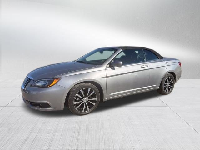 2014 Chrysler 200 S