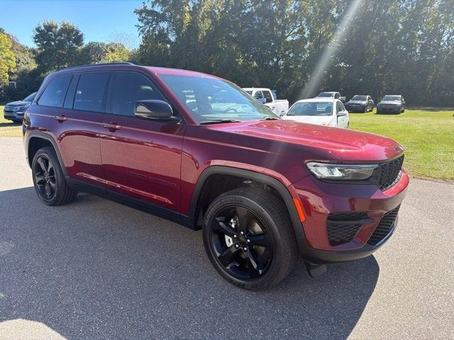2023 Jeep Grand Cherokee Altitude