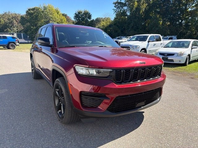 2023 Jeep Grand Cherokee Altitude