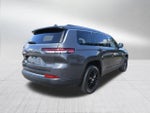 2023 Jeep Grand Cherokee L Laredo 4x2