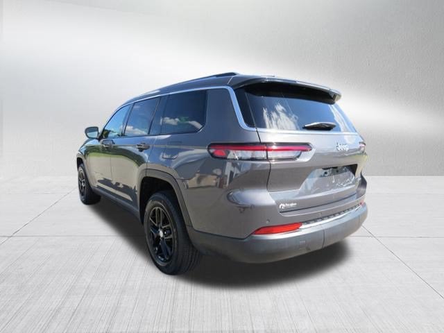 2023 Jeep Grand Cherokee L Laredo 4x2