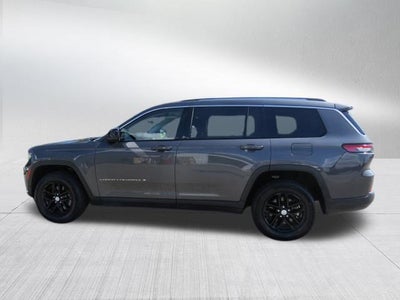 2023 Jeep Grand Cherokee L Laredo 4x2