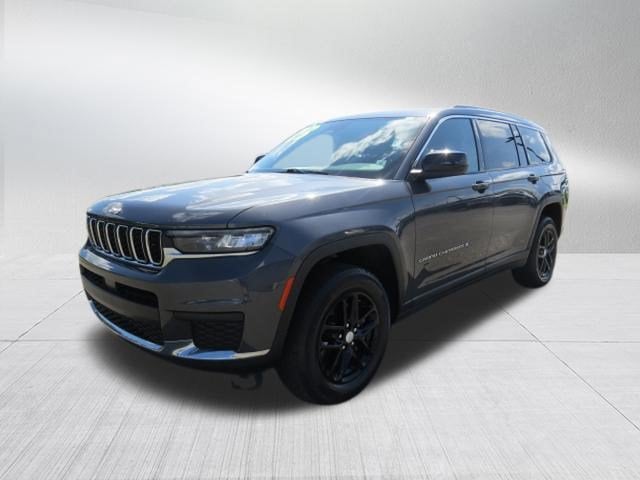 2023 Jeep Grand Cherokee L Laredo 4x2