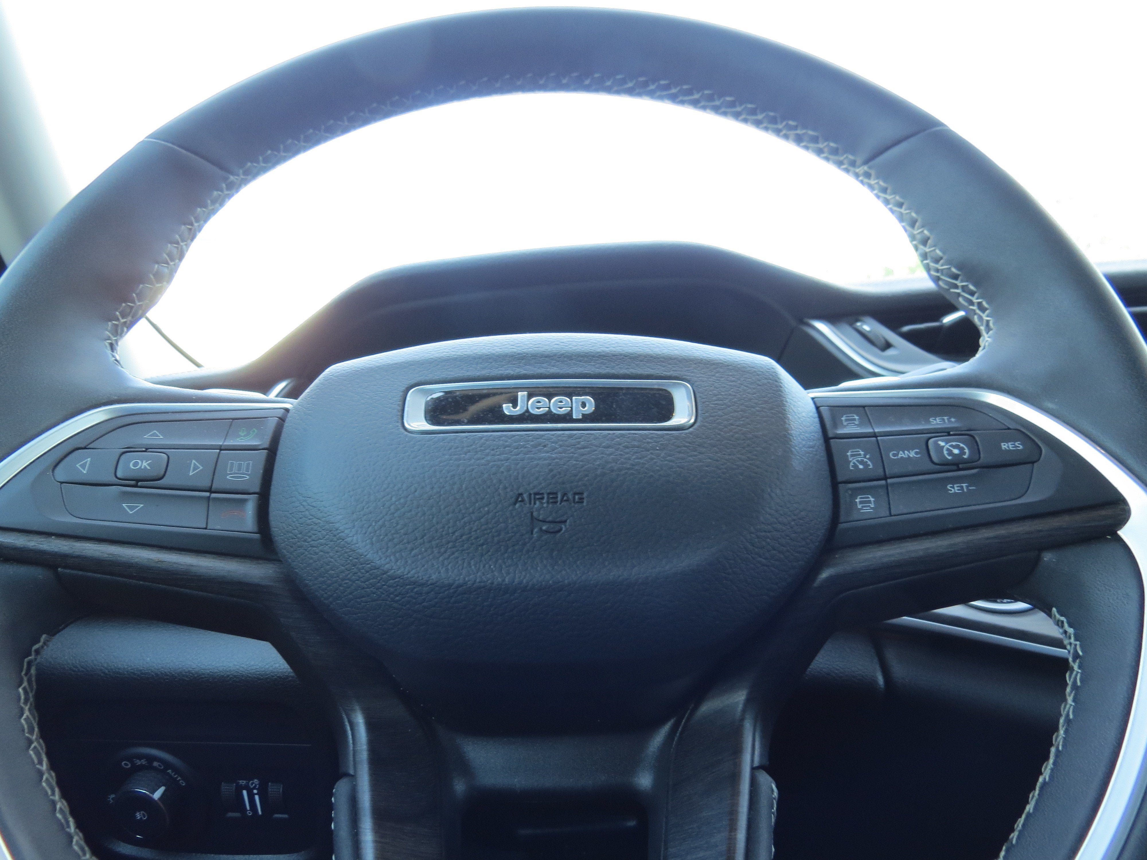 2024 Jeep Grand Cherokee L Limited 4x4