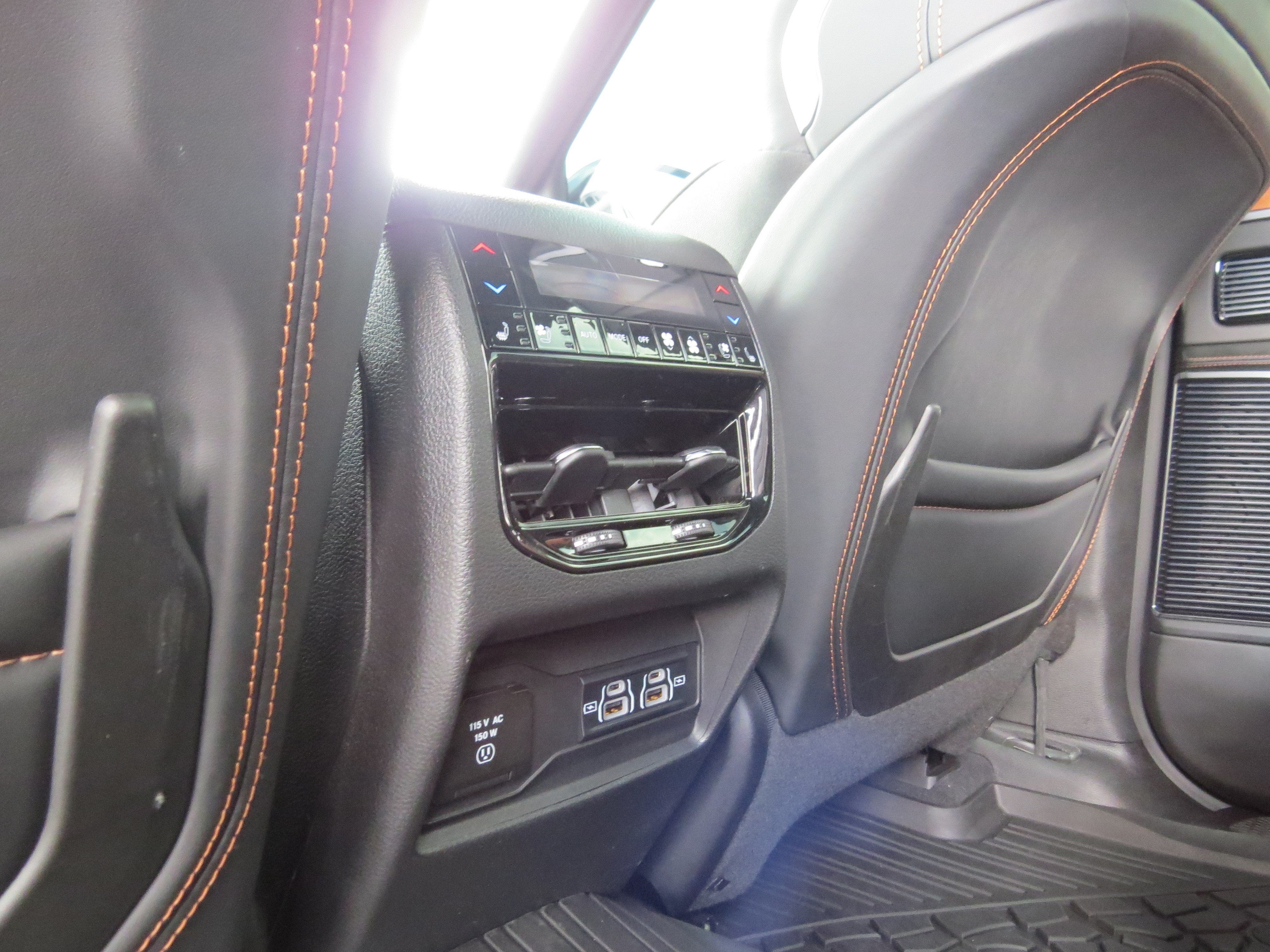 2023 Jeep Grand Cherokee L Summit Reserve 4x4
