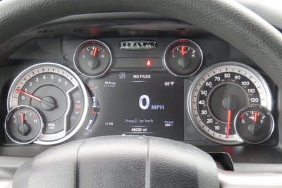2023 RAM 1500 Classic SLT Crew Cab 4x2 5'7" Box