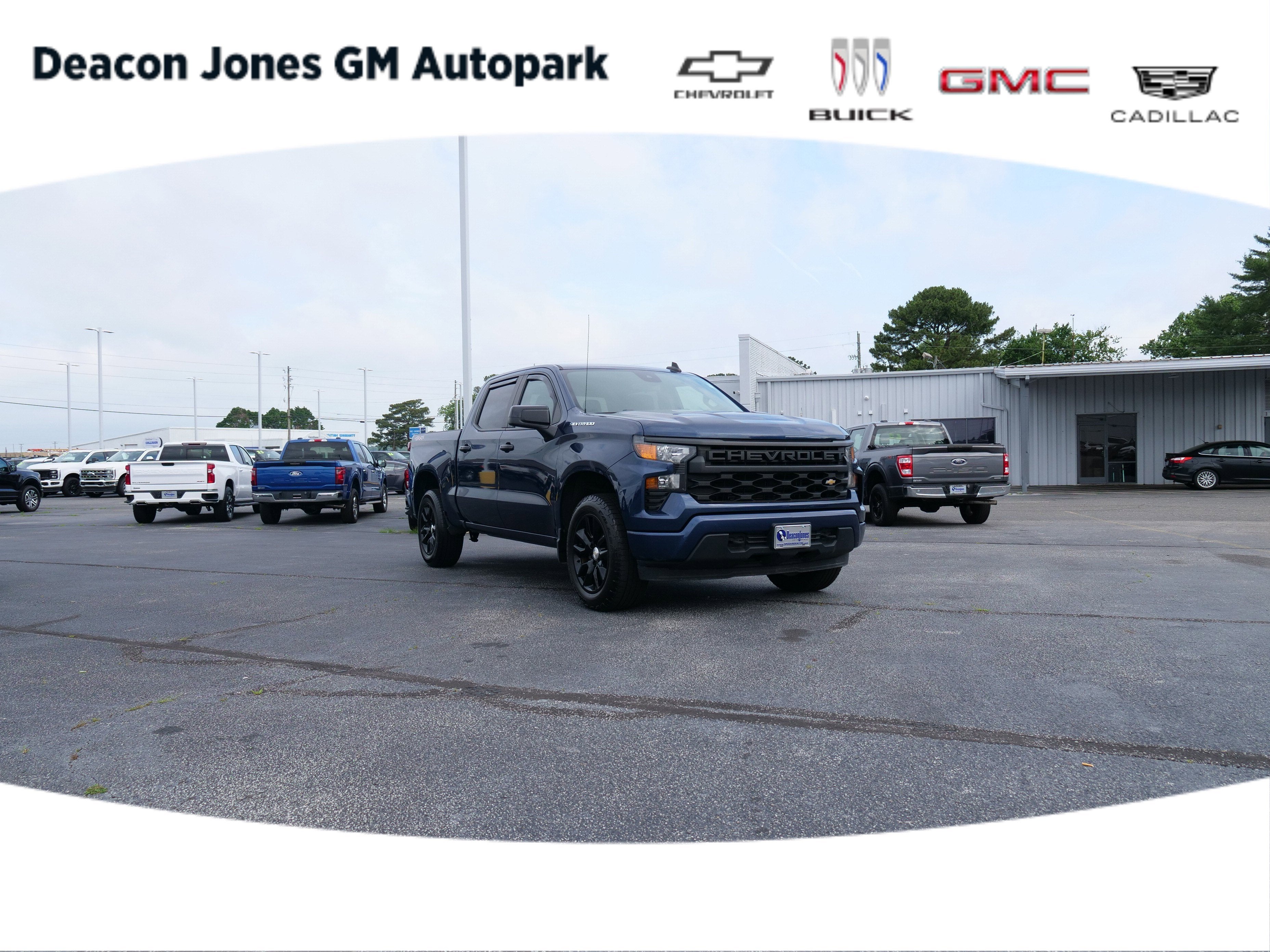 2022 Chevrolet Silverado 1500 Custom