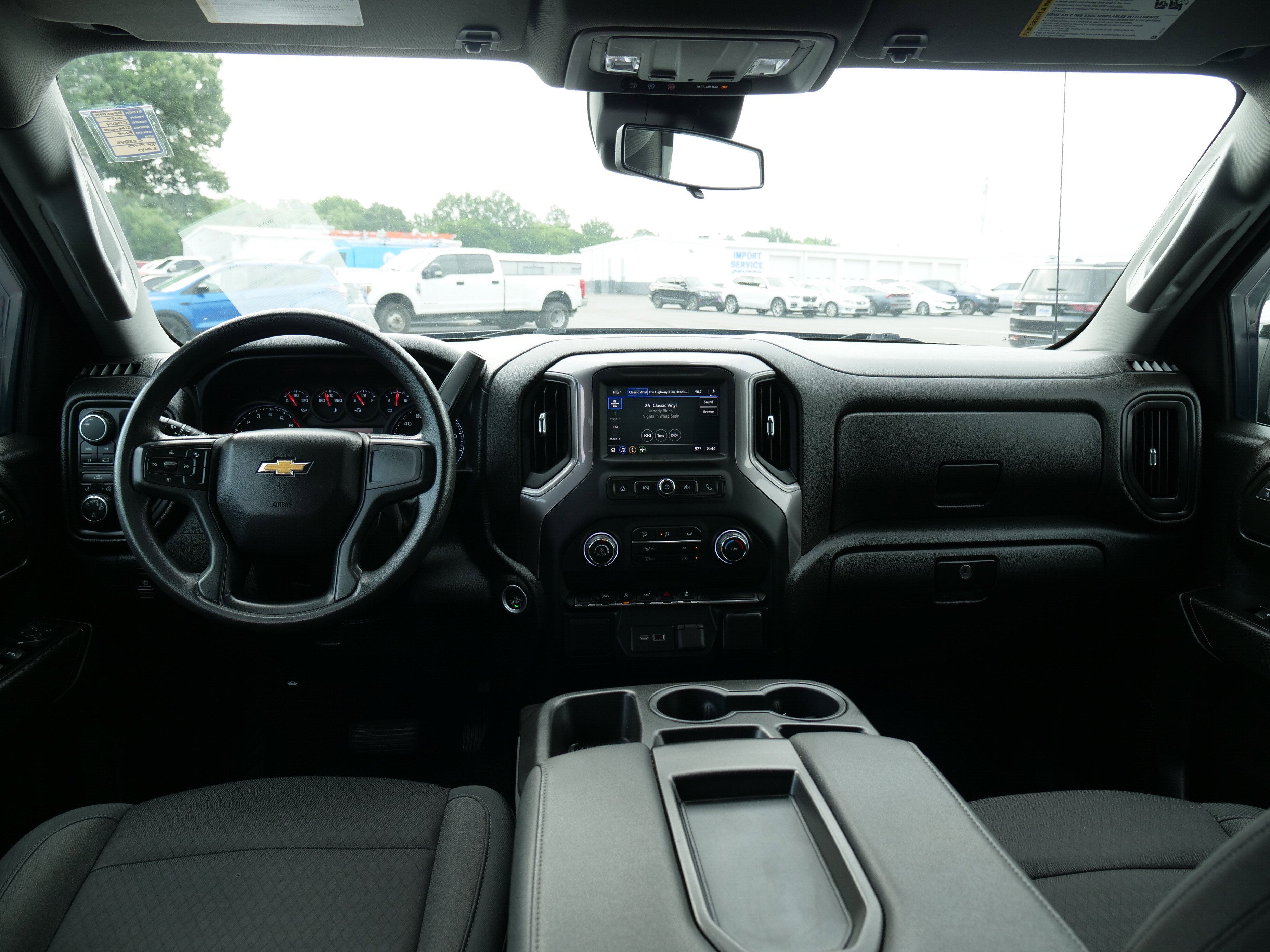 2022 Chevrolet Silverado 1500 Custom
