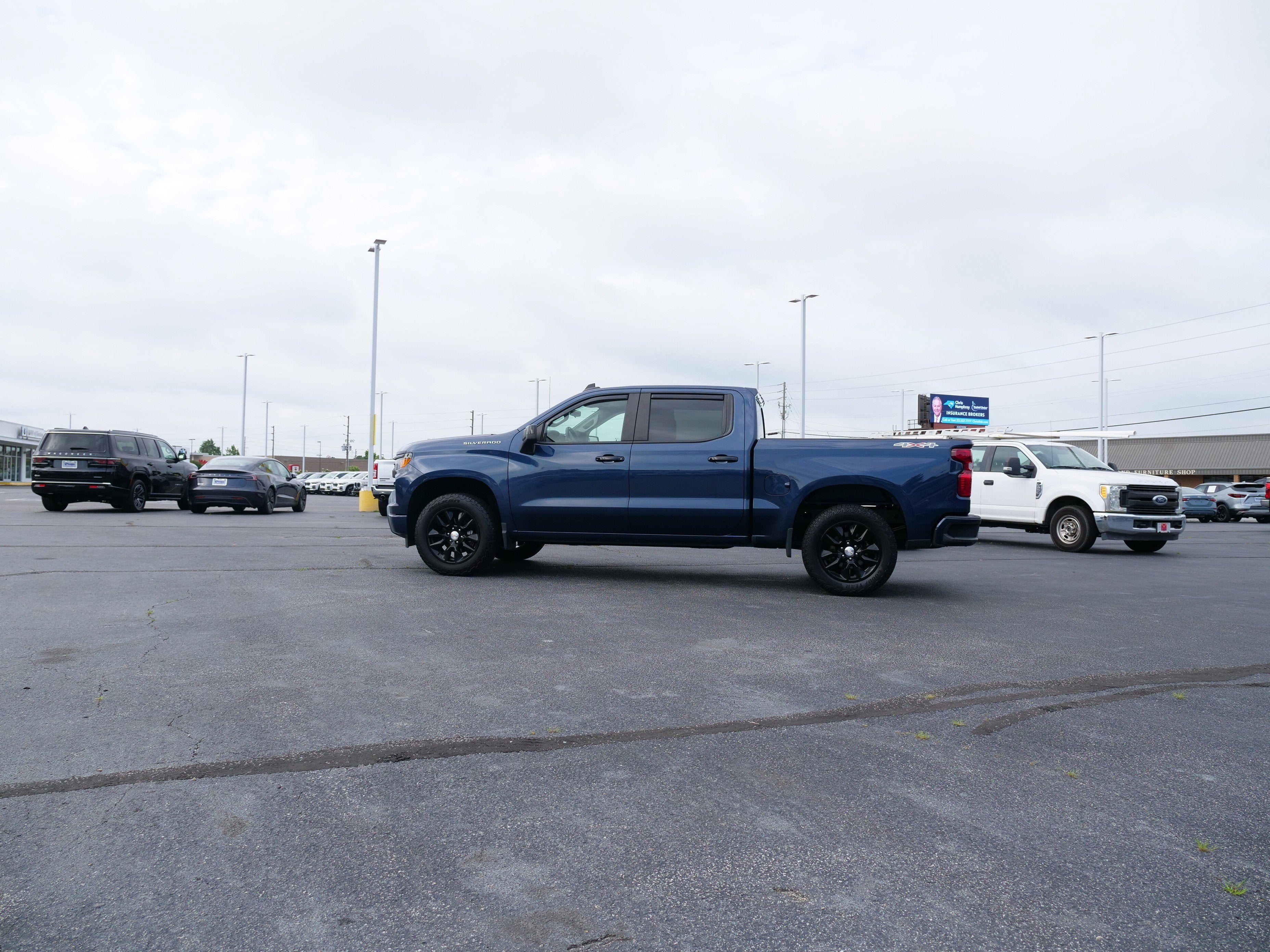 2022 Chevrolet Silverado 1500 Custom