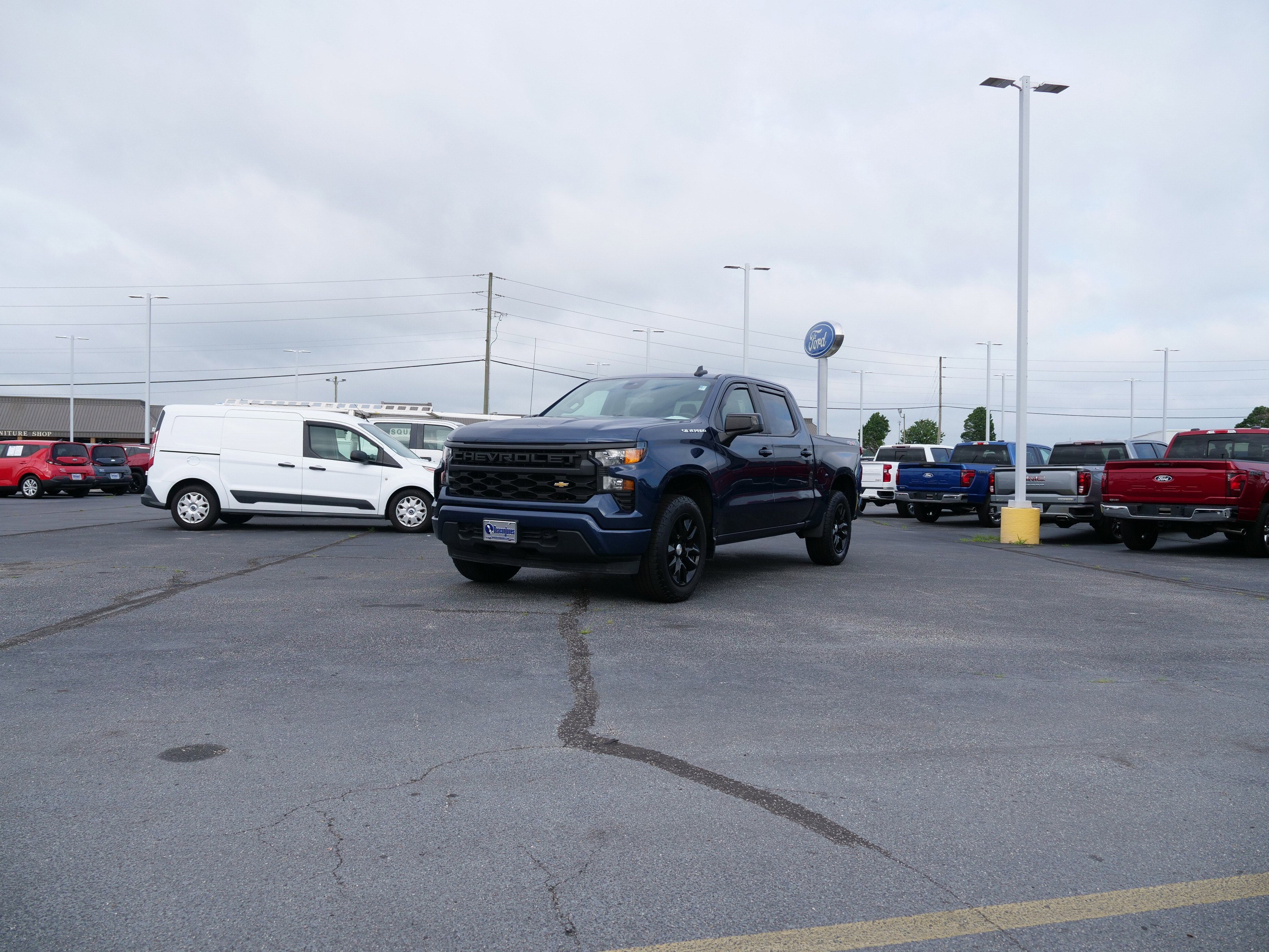 2022 Chevrolet Silverado 1500 Custom