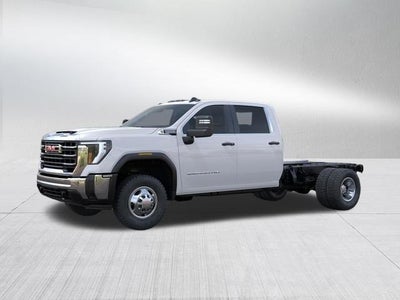 2026 GMC Sierra 3500 HD Chassis Cab Pro
