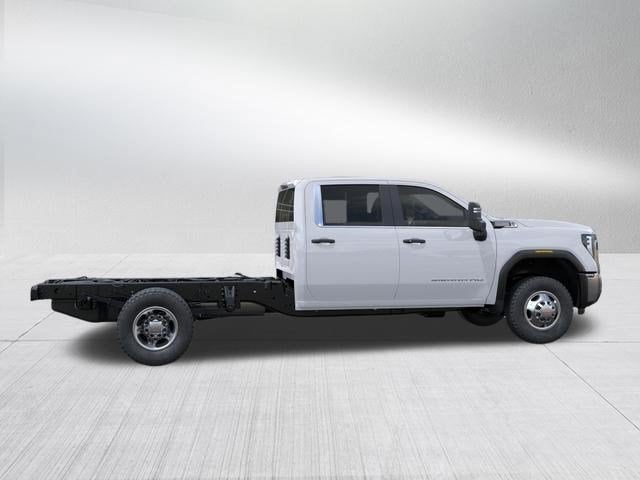 2026 GMC Sierra 3500 HD Chassis Cab Pro