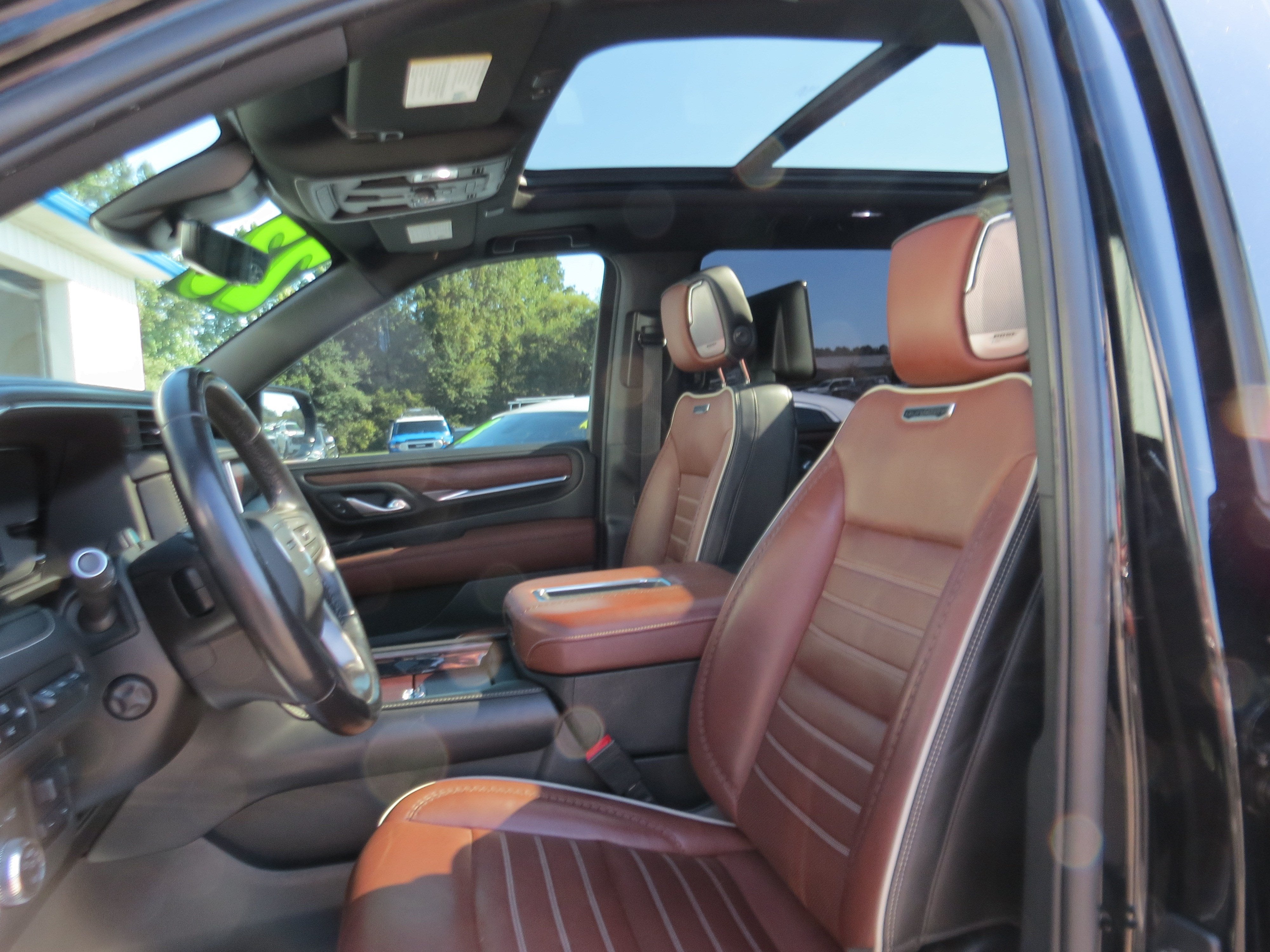 2023 GMC Yukon Denali Ultimate