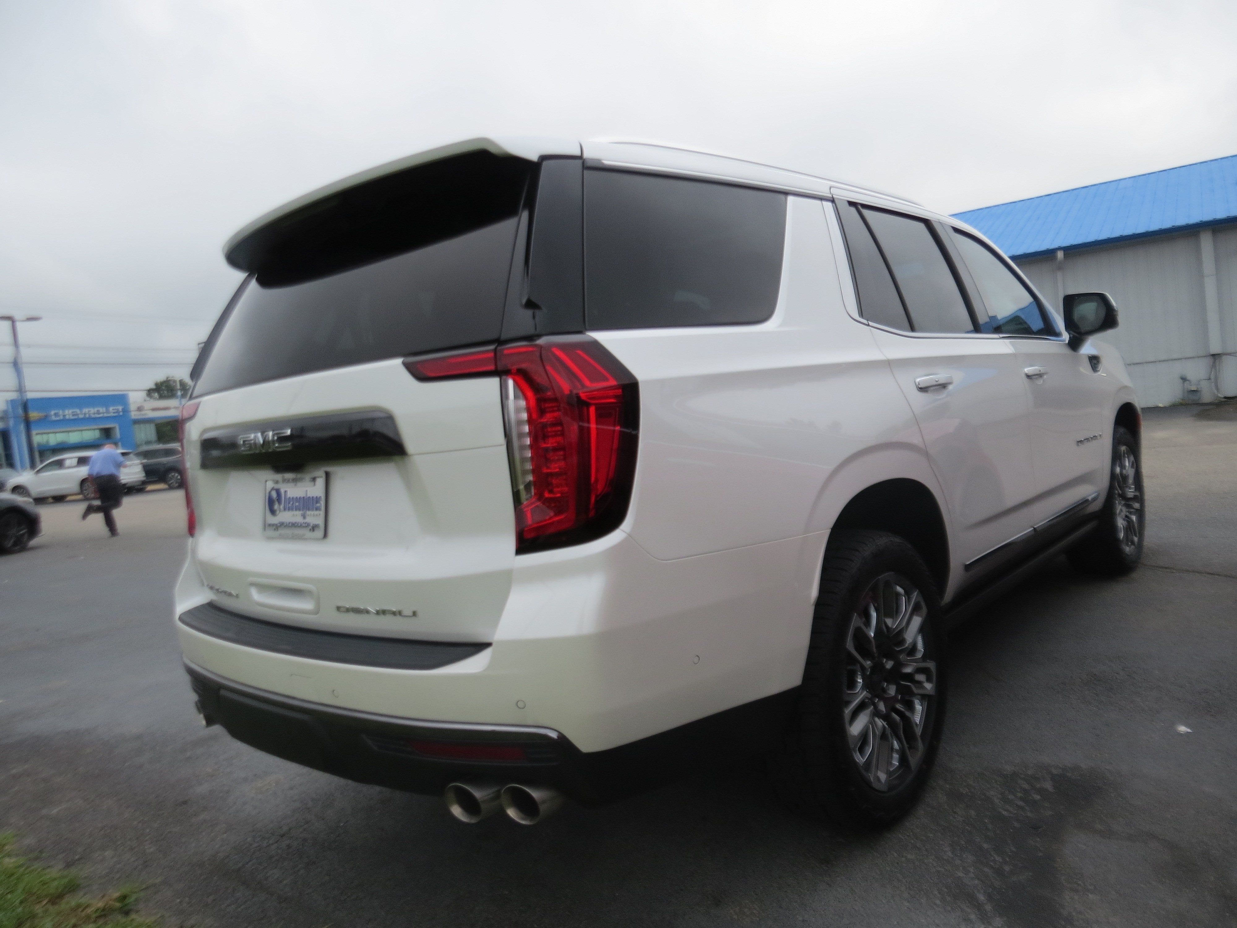 2023 GMC Yukon Denali Ultimate