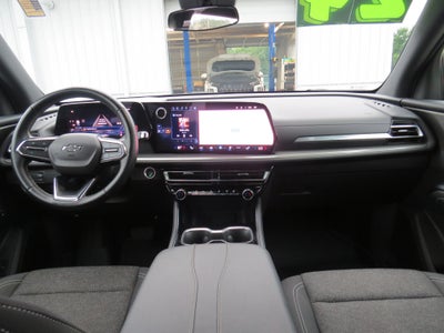 2024 Chevrolet Traverse LS