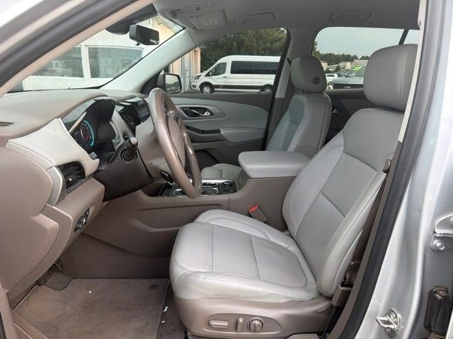 2021 Chevrolet Traverse LT Leather