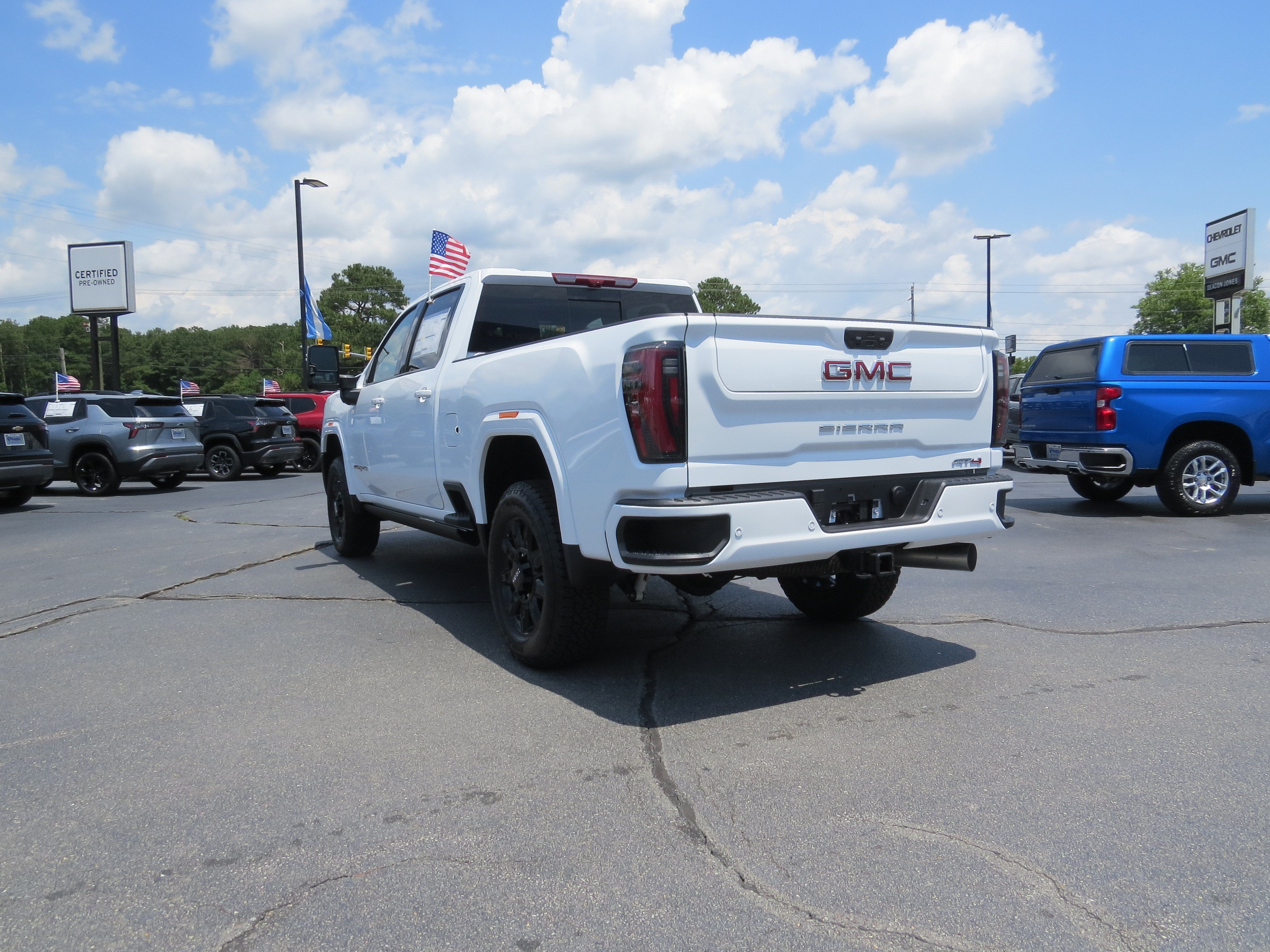 2026 GMC Sierra 2500 HD AT4