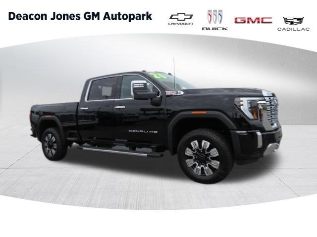 2026 GMC Sierra 4WD Crew Cab Standard Box Denali's photo