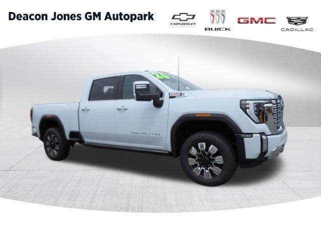 2026 GMC Sierra 4WD Crew Cab Standard Box Denali's photo