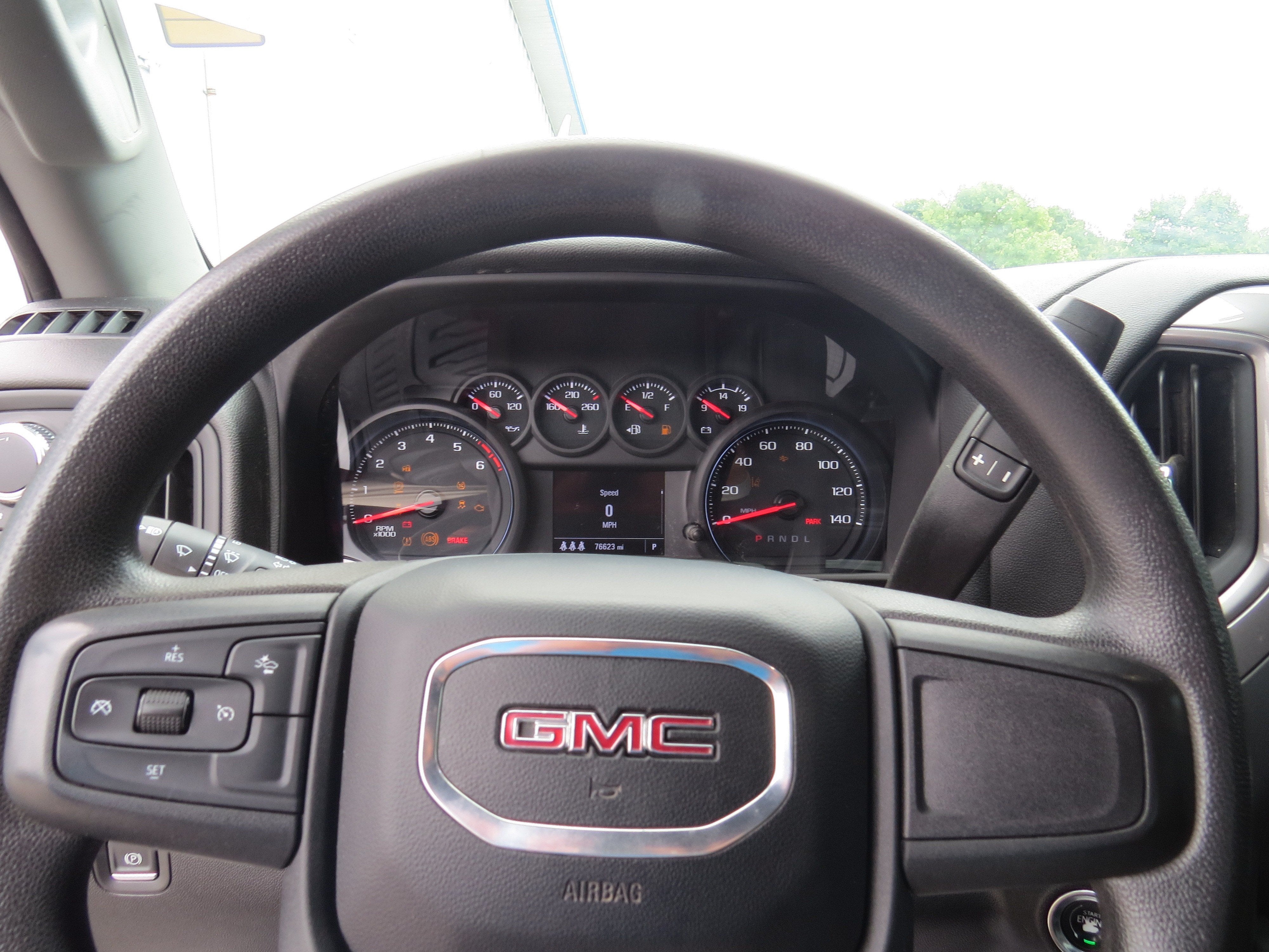 2024 GMC Sierra 2500 HD Pro