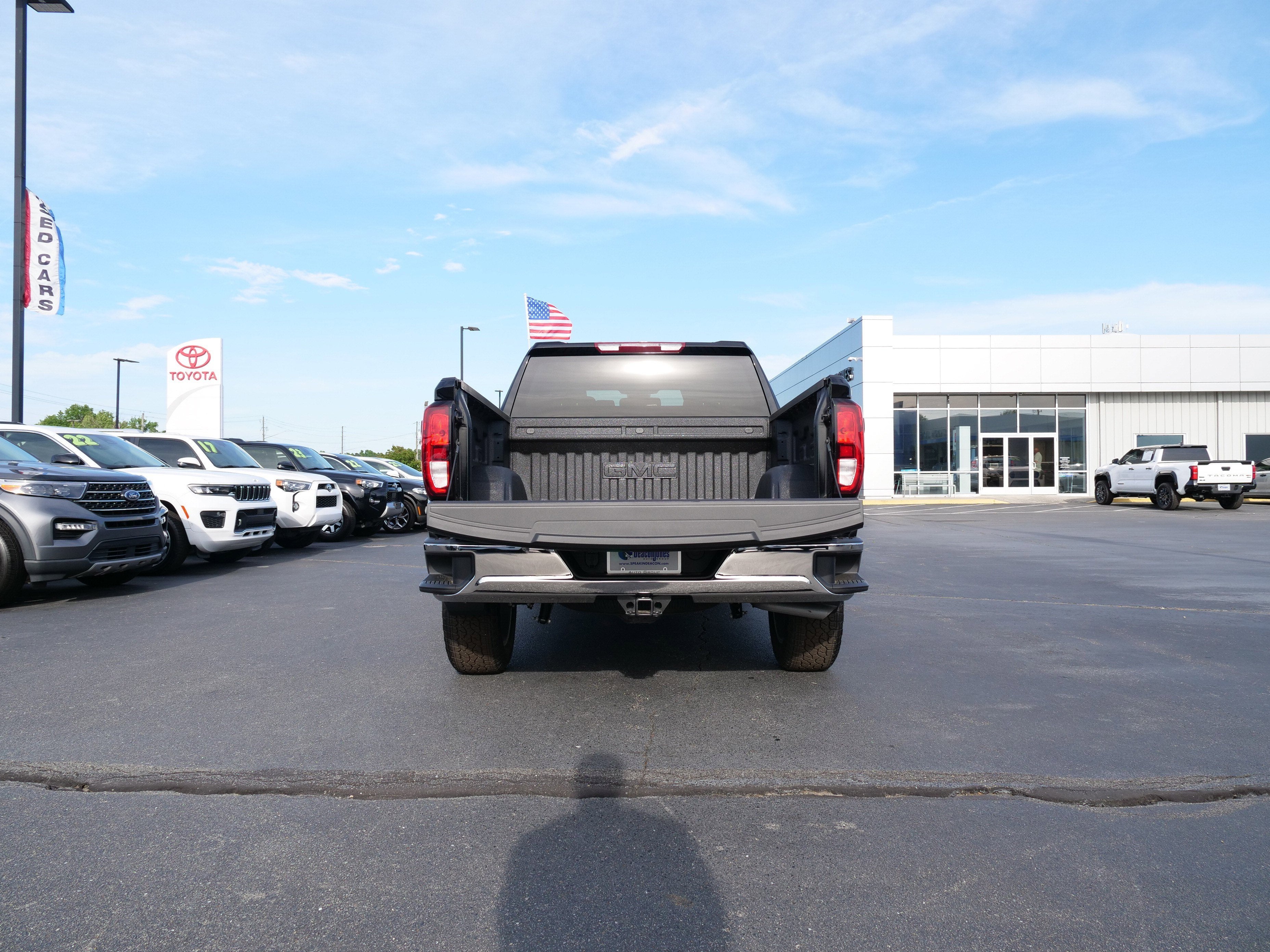2026 GMC Sierra 1500 SLE