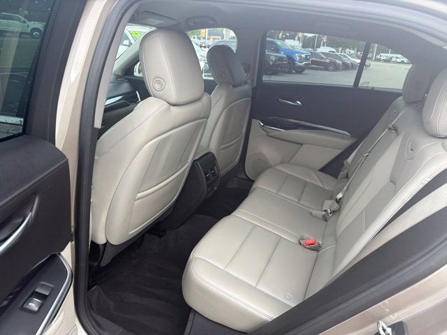 2023 Cadillac XT4 FWD Luxury