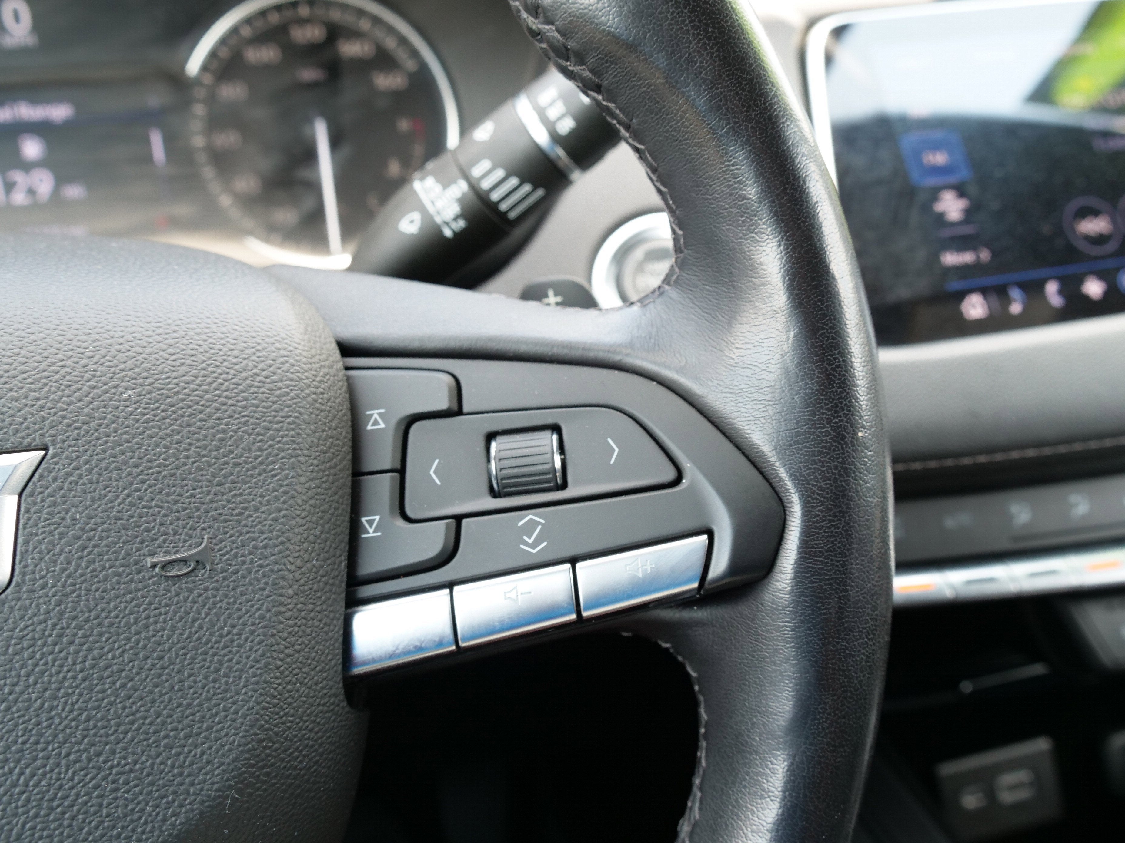 2021 Cadillac XT4 FWD Premium Luxury