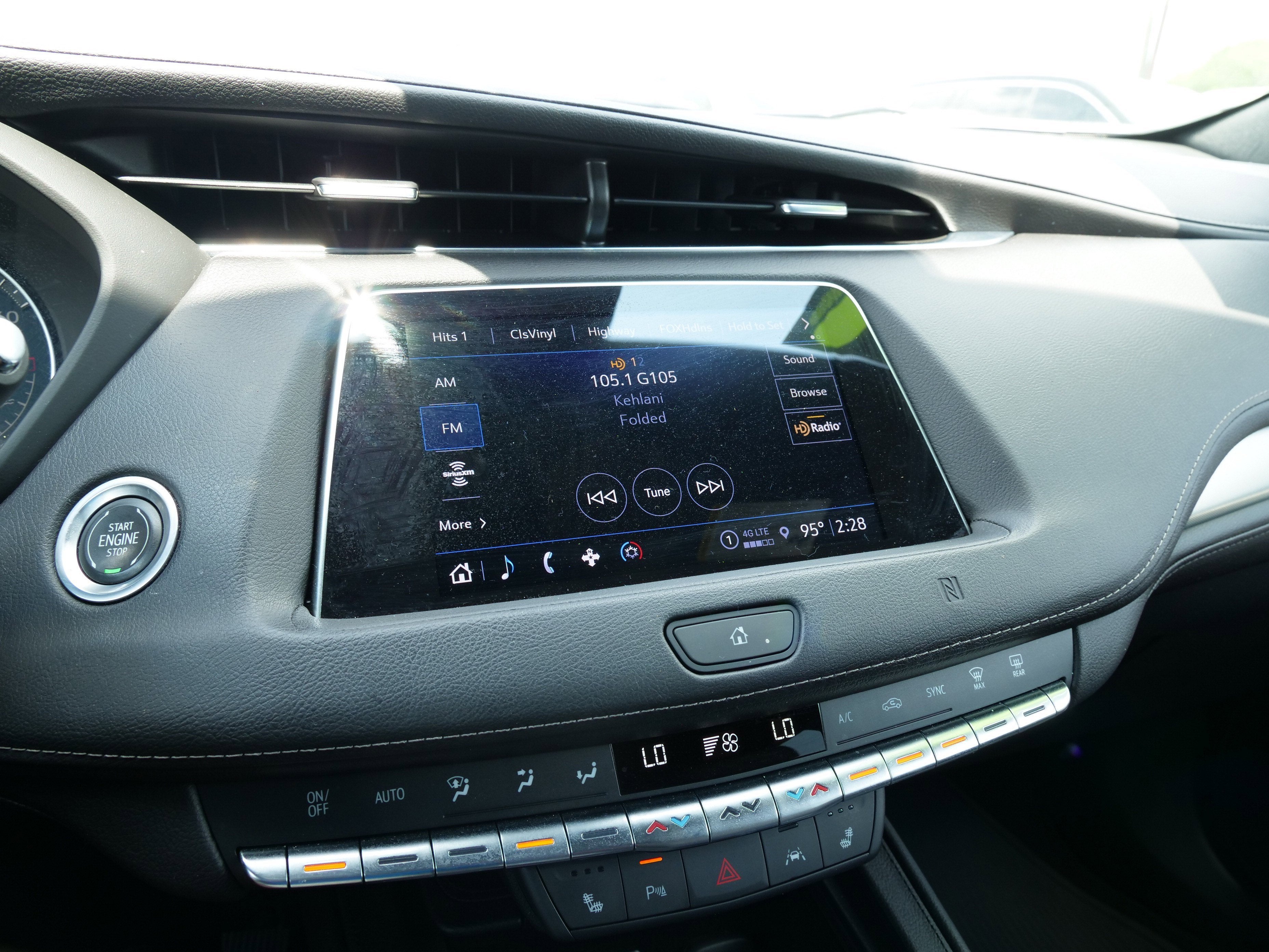 2021 Cadillac XT4 FWD Premium Luxury