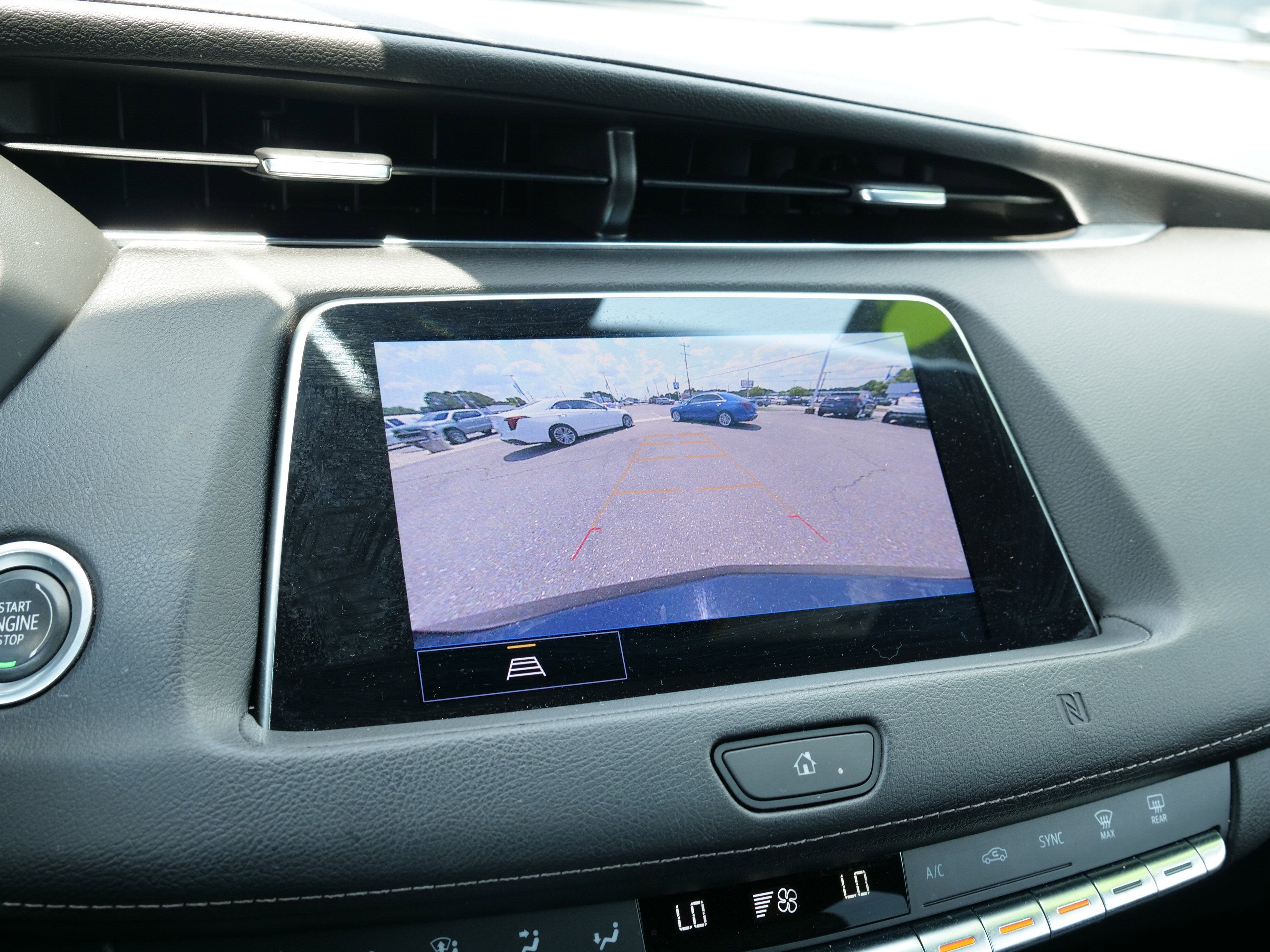 2021 Cadillac XT4 FWD Premium Luxury