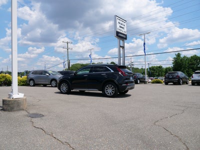 2021 Cadillac XT4 FWD Premium Luxury