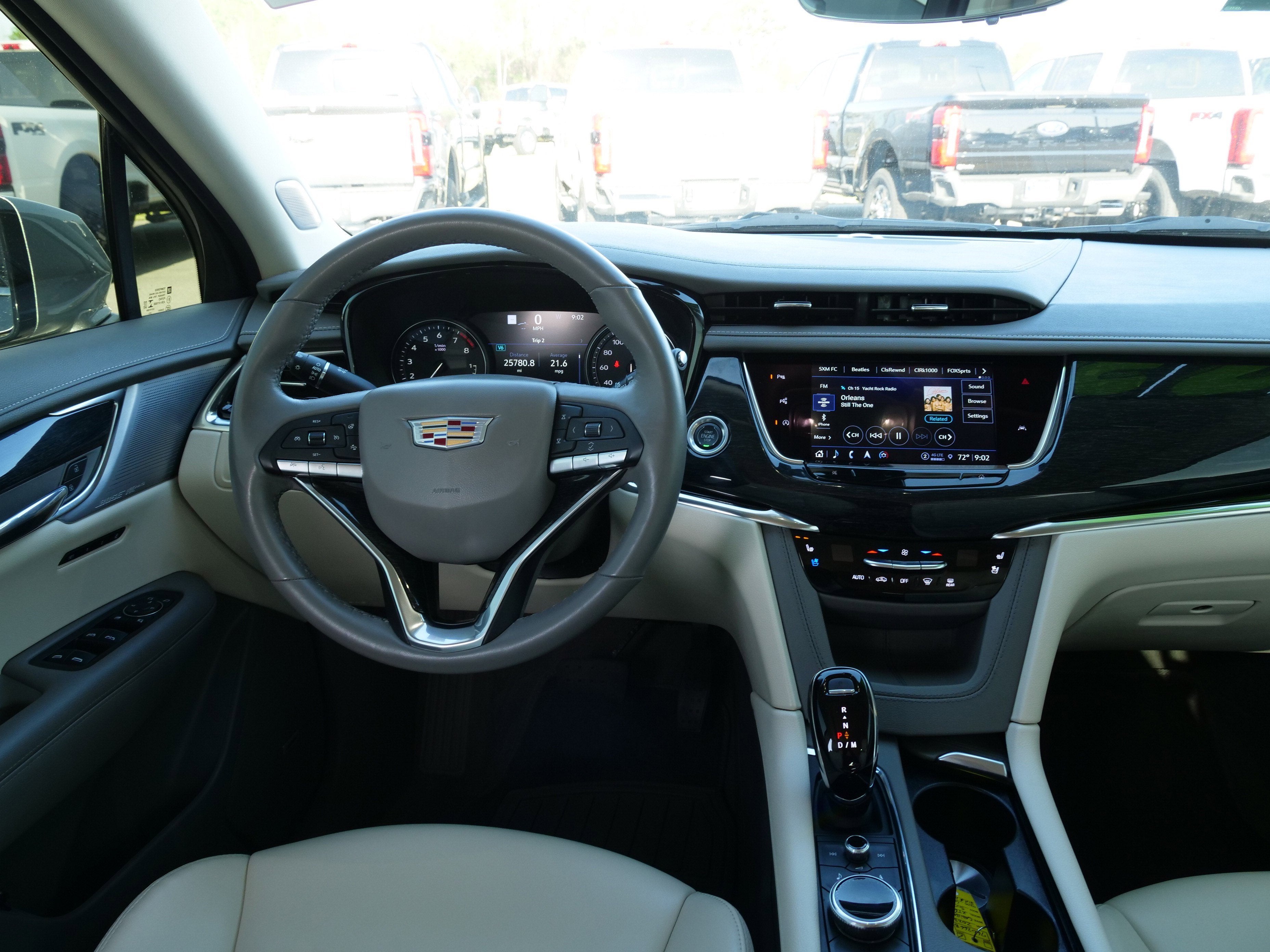 2023 Cadillac XT6 Premium Luxury