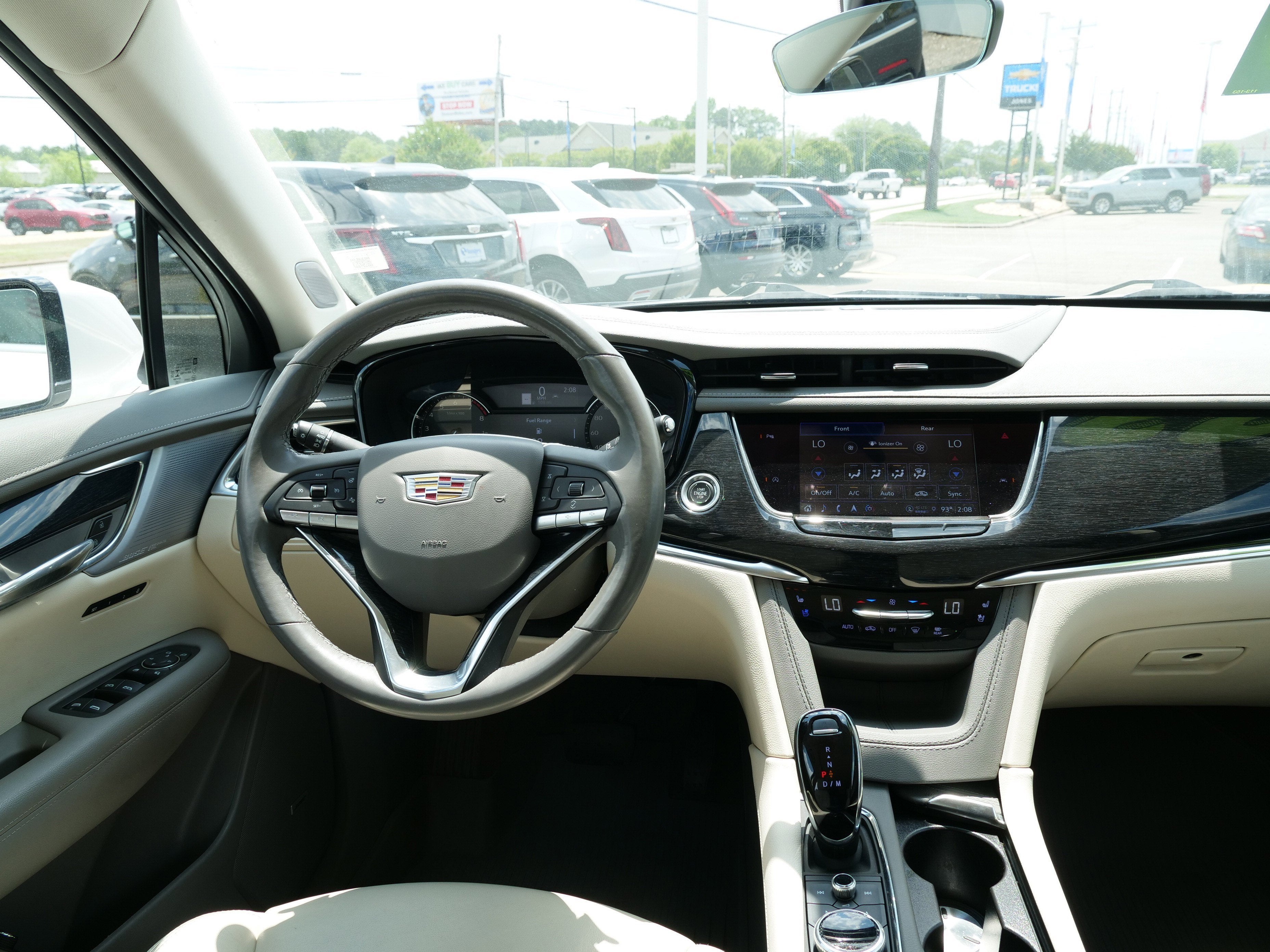 2023 Cadillac XT6 Premium Luxury