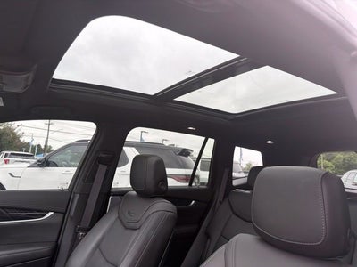 2024 Cadillac XT6 Premium Luxury