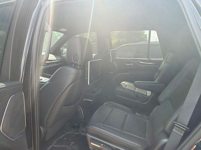 2021 Cadillac Escalade Luxury