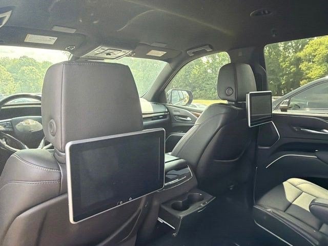 2021 Cadillac Escalade Luxury