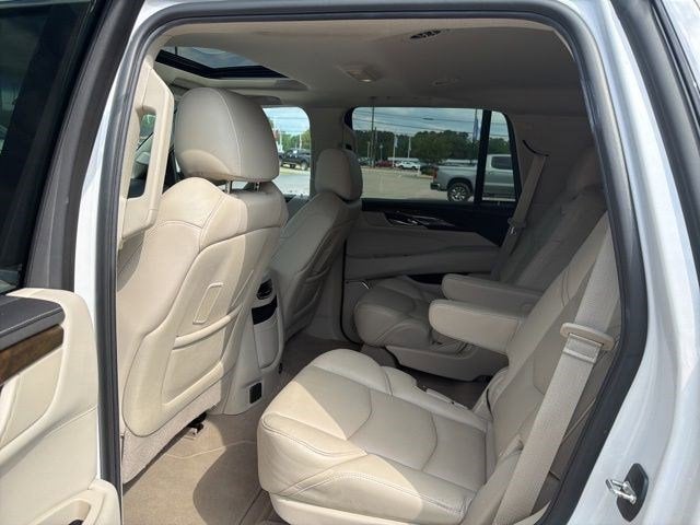 2018 Cadillac Escalade Luxury