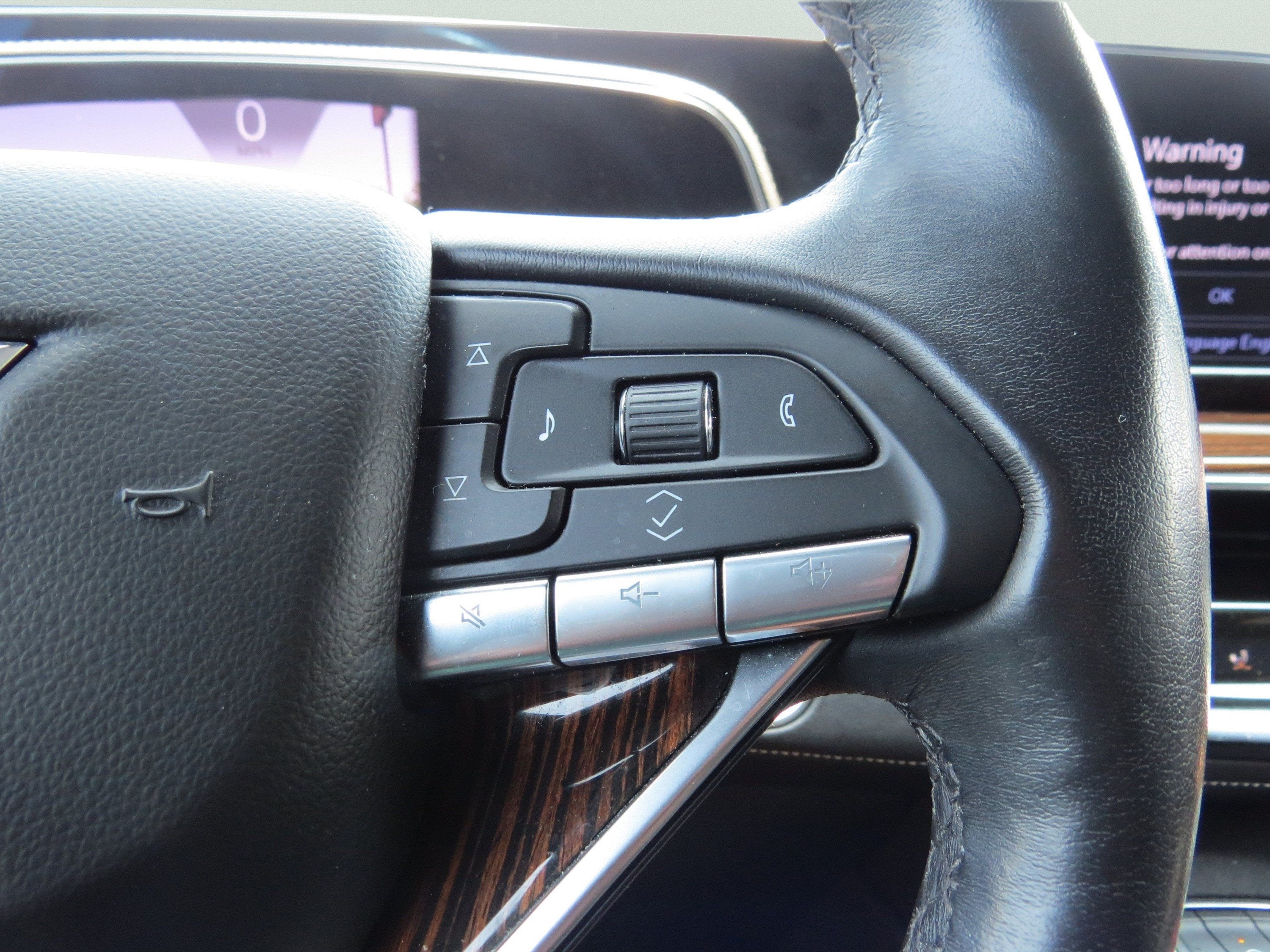 2022 Cadillac Escalade Luxury
