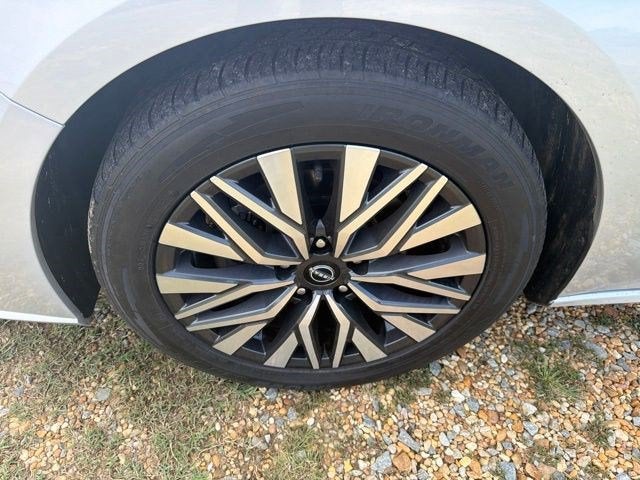 2024 Nissan Altima SV FWD