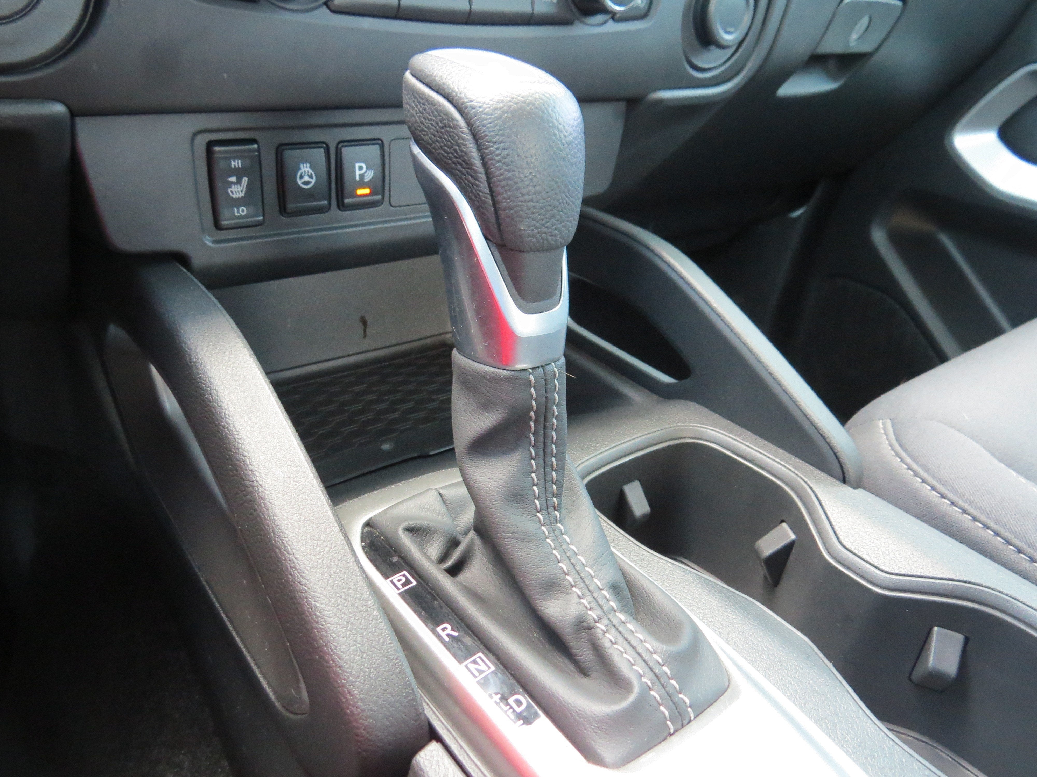 2025 Nissan Frontier Crew Cab SV 4x2