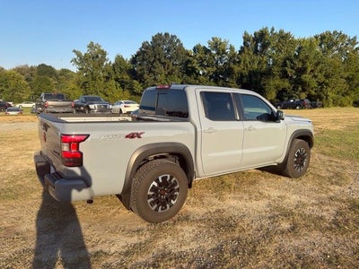 2024 Nissan Frontier Crew Cab PRO-4X 4x4