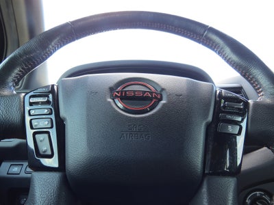 2022 Nissan Frontier Crew Cab PRO-4X 4x4