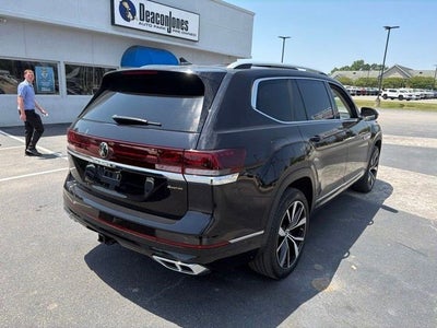 2024 Volkswagen Atlas 2.0T SEL Premium R-Line