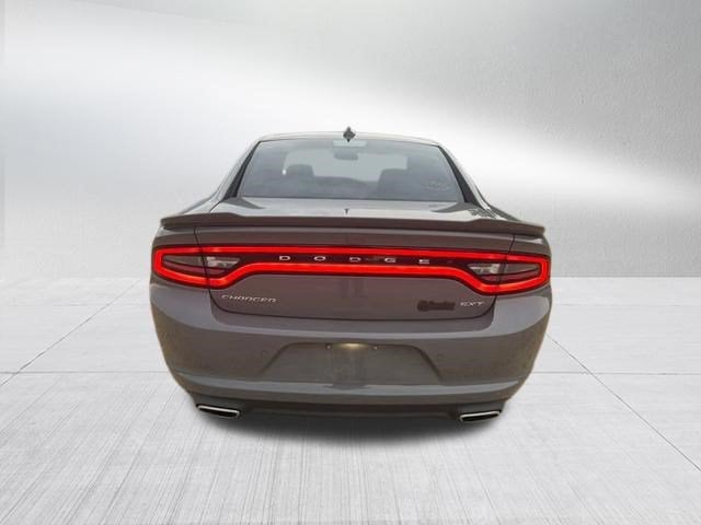 2017 Dodge Charger SXT
