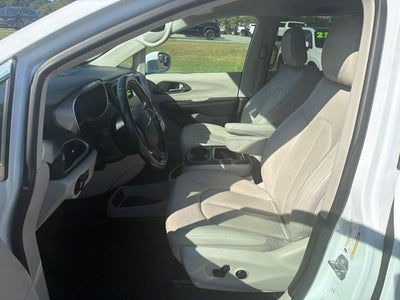 2021 Chrysler Pacifica Touring L