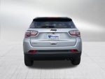 2022 Jeep Compass Altitude FWD