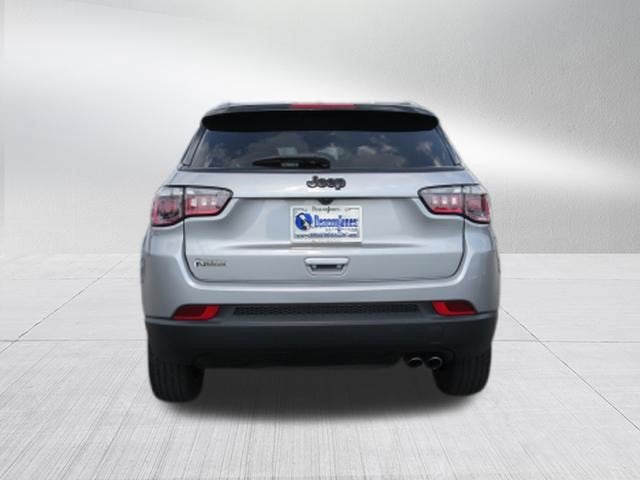 2022 Jeep Compass Altitude FWD
