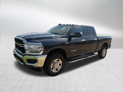2022 RAM 2500 Tradesman Crew Cab 4x4 6'4" Box
