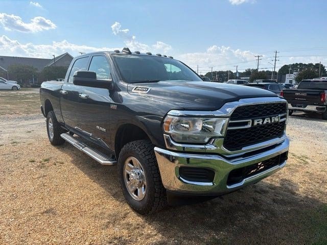 2022 RAM 2500 Tradesman Crew Cab 4x4 6'4" Box